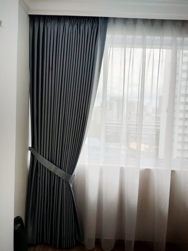 curtain normal img