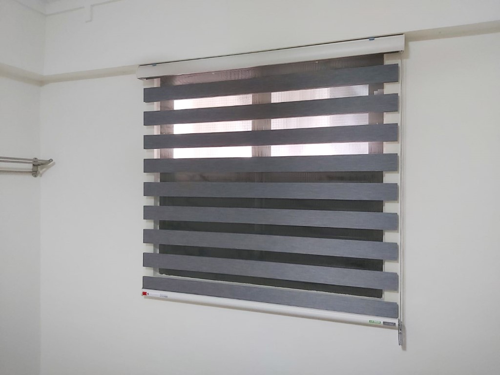 vention blind img